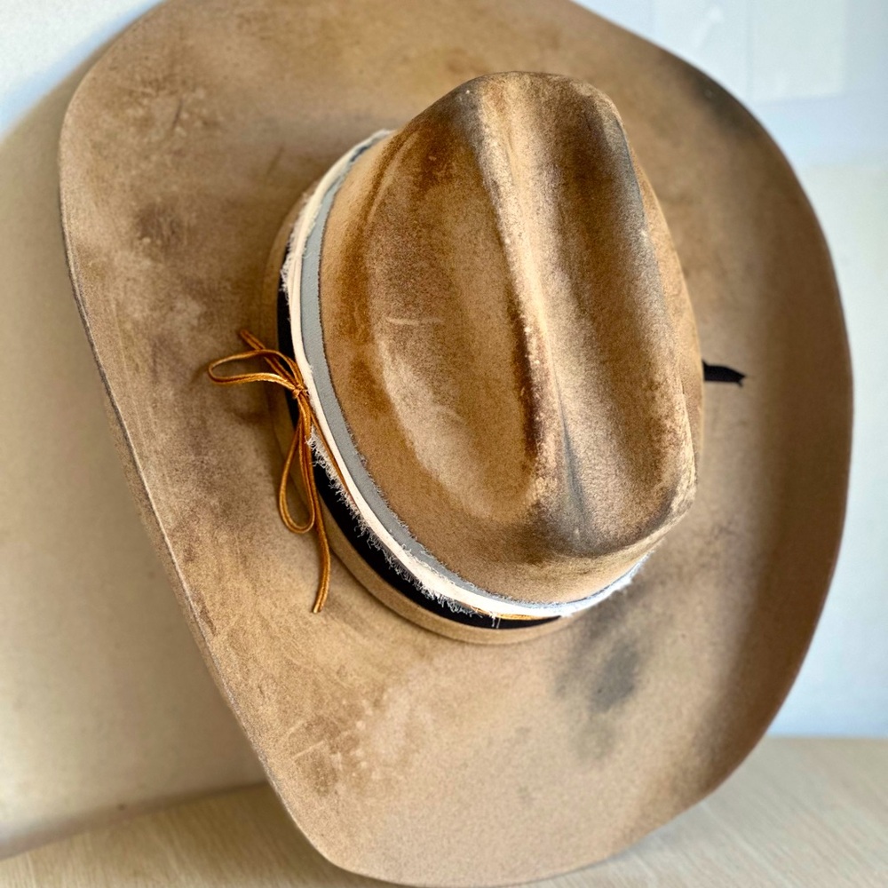 Custom burned cowboy hat